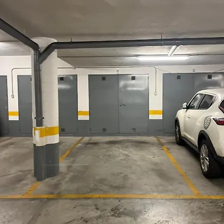 Apartamento Duplex Con Garaje Privado *